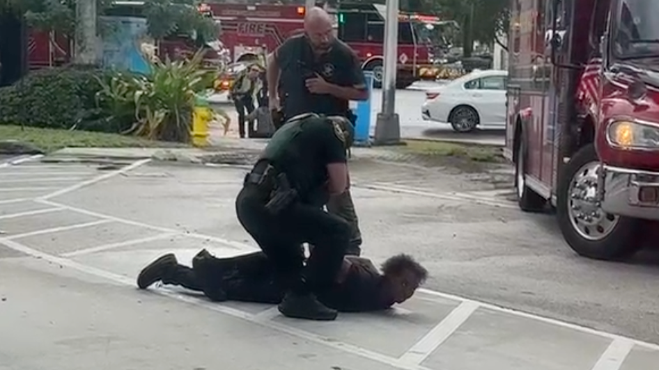 Woman arrested, person hospitalized after multi-vehicle crash, vehicle hits Deerfield Beach gas station — CBS Miami, Hong Kong Real Estate news