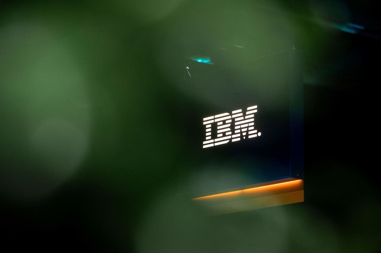 IBM’s stock falls as investors struggle to shake off July earnings miss — MarketWatch