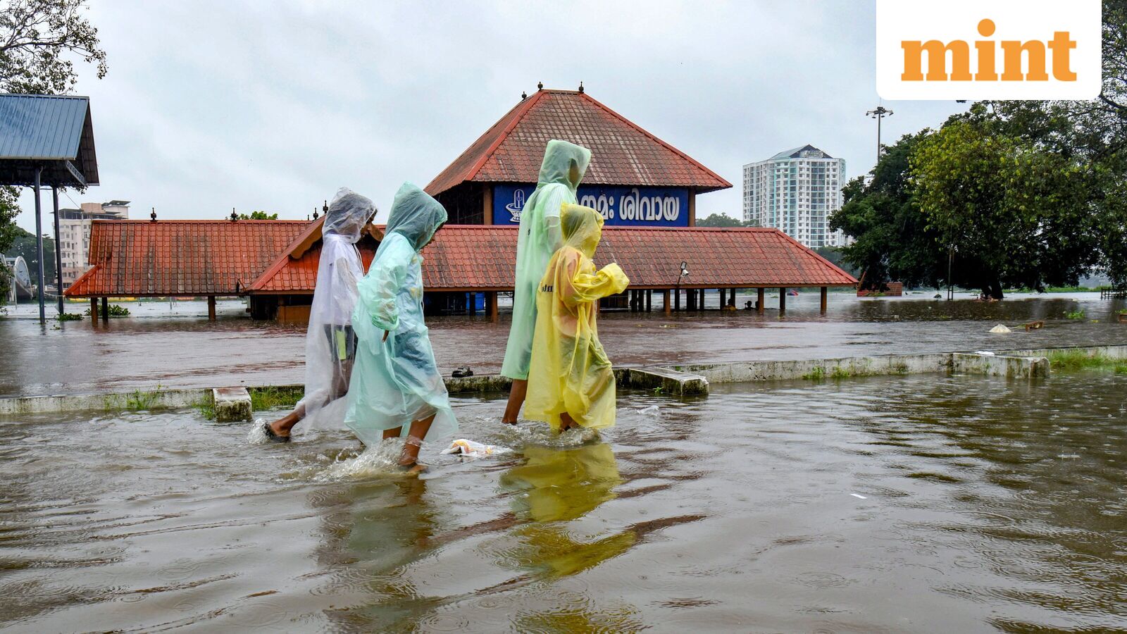 IMD alert for today: Cyclone brewing in Bay of Bengal; heavy rain forecasted for Tamil Nadu, Karnataka — Mint India, Hong Kong Technology news